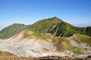 奥大日岳と地獄谷